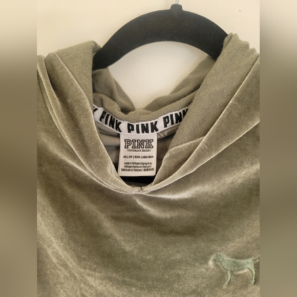 PINK Olive Green Velvet XS crop top hoodie - Picture 4 of 7